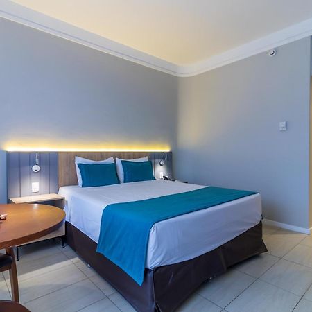 Parque Balneario Hotel Santos By Castelo Itaipava 외부 사진 A room at the hotel