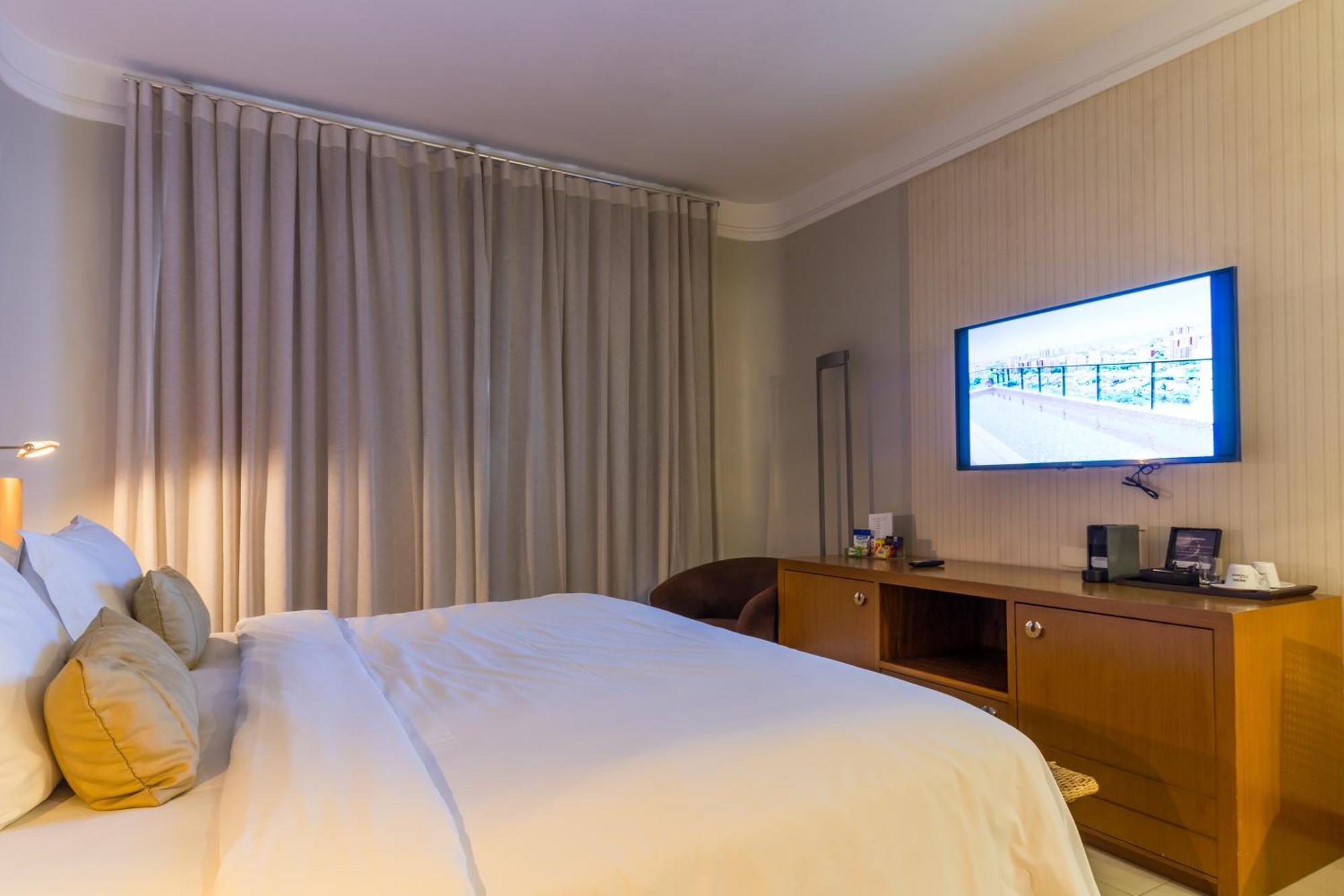 Parque Balneario Hotel Santos By Castelo Itaipava 외부 사진 A bedroom at the hotel