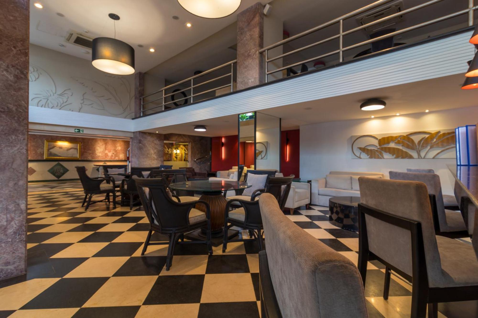 Parque Balneario Hotel Santos By Castelo Itaipava 외부 사진 The interior of the hotel